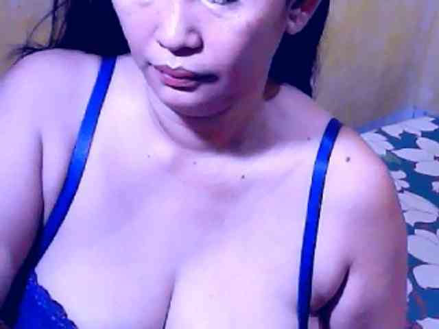 SweetMonlight webcam