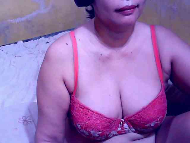 SweetMonlight webcam