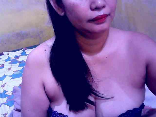 SweetMonlight webcam