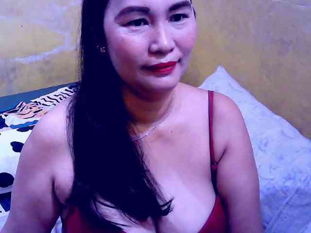 SweetMonlight webcam