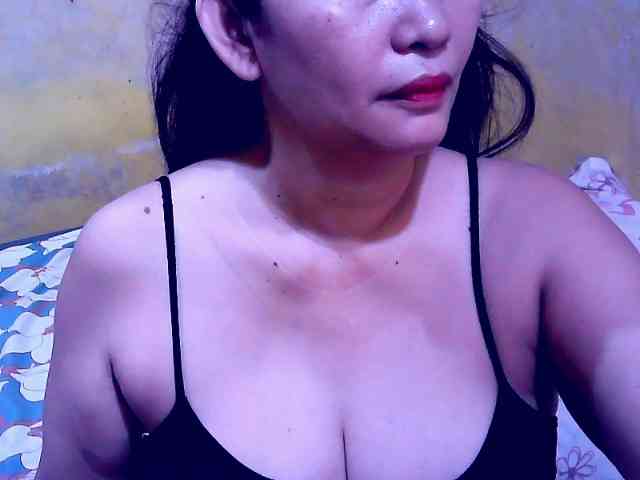 SweetMonlight webcam