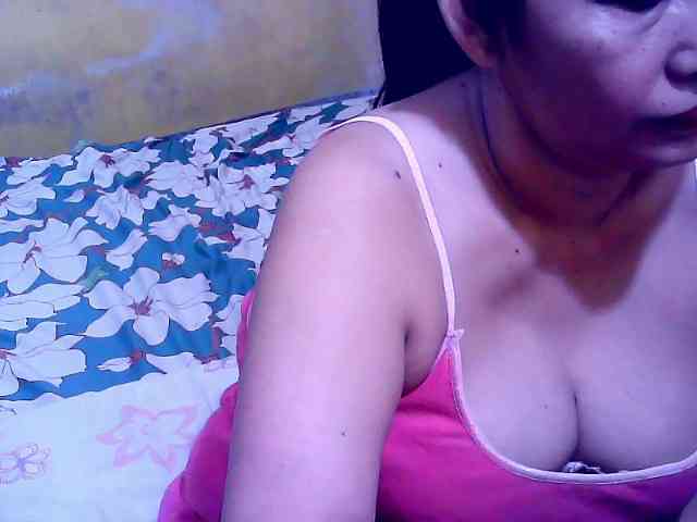 SweetMonlight webcam