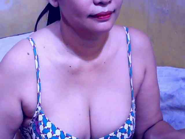 SweetMonlight webcam