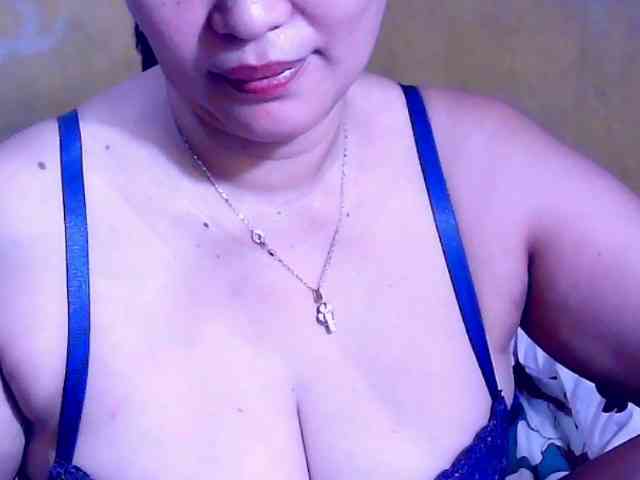 SweetMonlight webcam