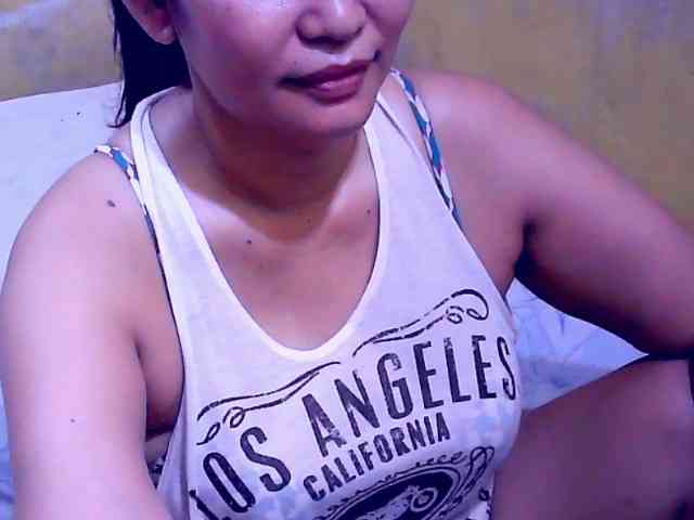 SweetMonlight webcam