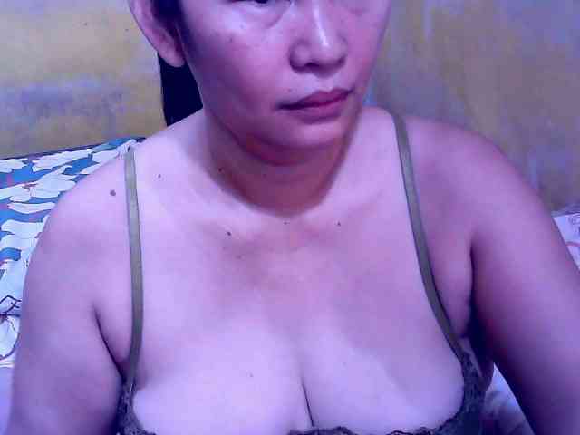 SweetMonlight webcam