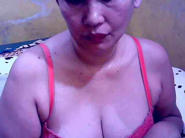 SweetMonlight webcam