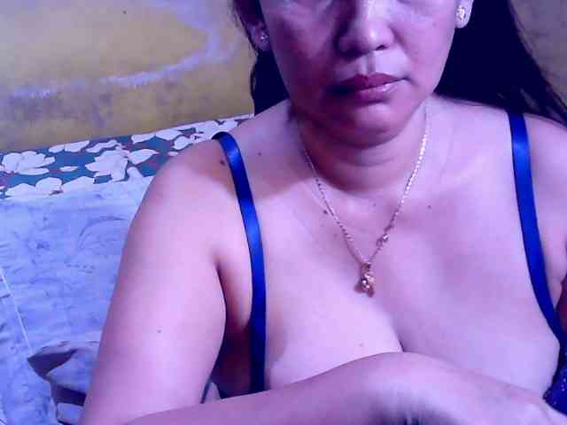 SweetMonlight webcam