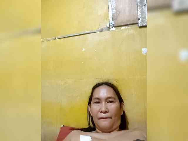 SweetMonlight webcam