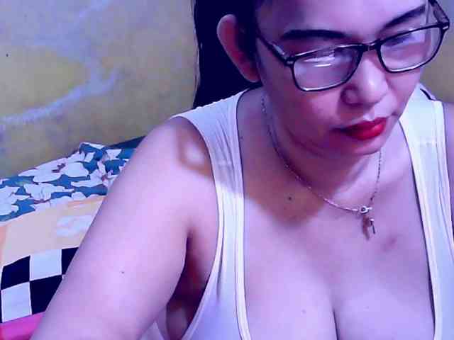 SweetMonlight webcam