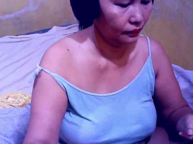 SweetMonlight webcam