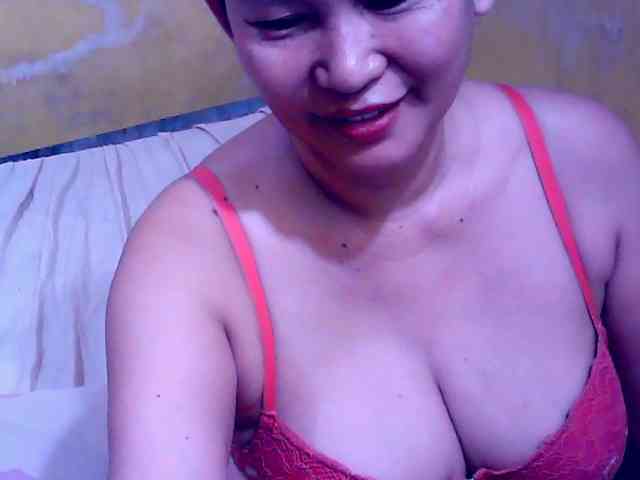 SweetMonlight webcam