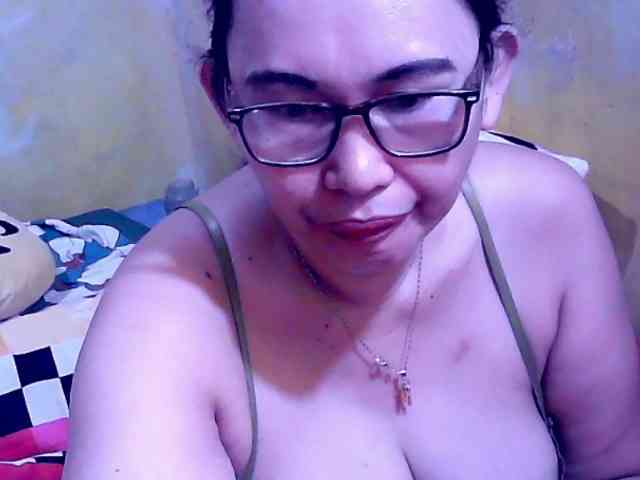 SweetMonlight webcam