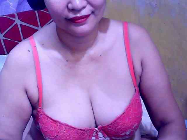 SweetMonlight webcam