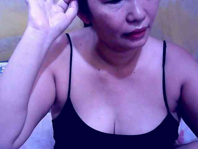SweetMonlight webcam