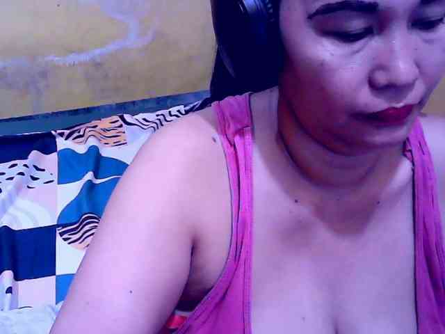 SweetMonlight webcam