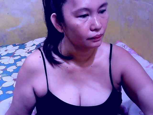 SweetMonlight webcam