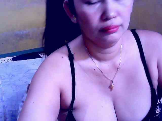 SweetMonlight webcam