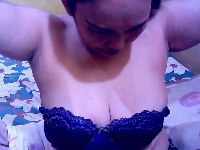 SweetMonlight webcam