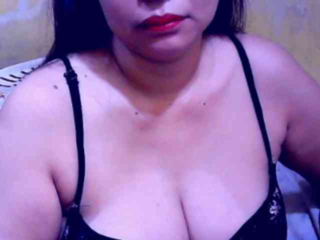 SweetMonlight webcam