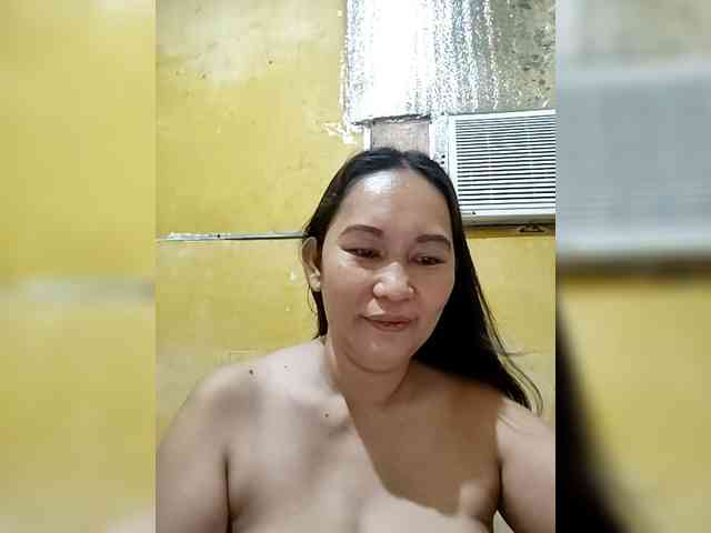 SweetMonlight webcam