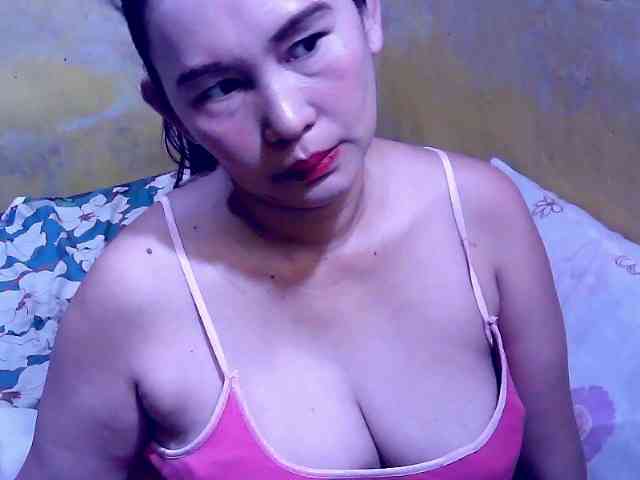 SweetMonlight webcam