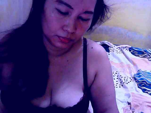 SweetMonlight webcam