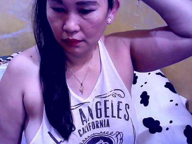 SweetMonlight webcam
