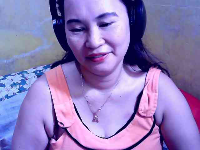 SweetMonlight webcam