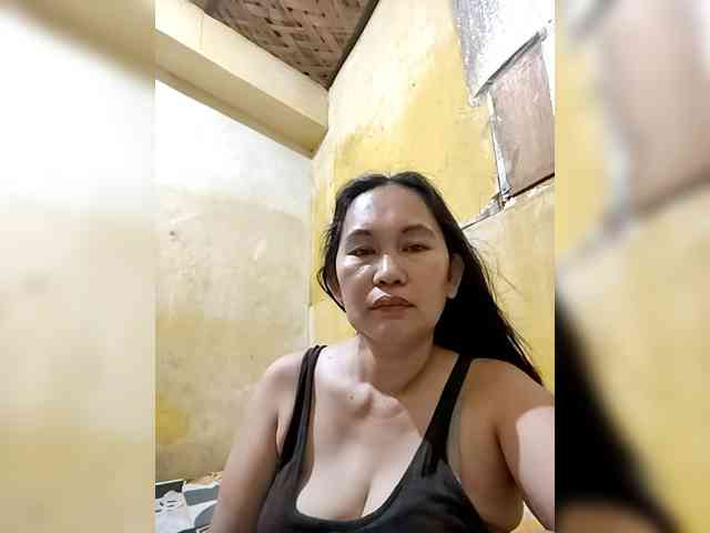 SweetMonlight webcam