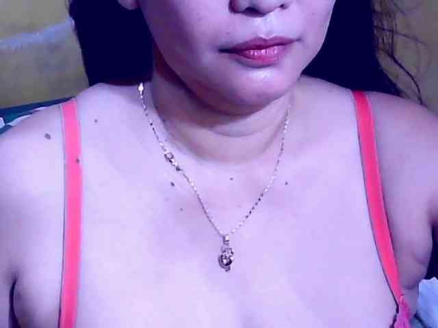 SweetMonlight webcam