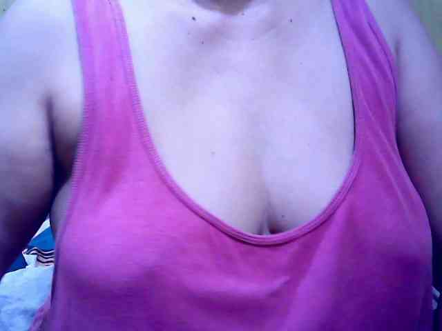SweetMonlight webcam