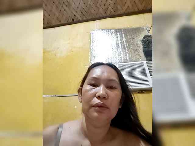 SweetMonlight webcam