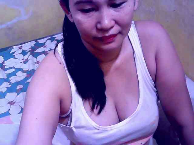 SweetMonlight webcam