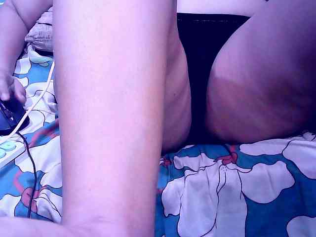 SweetMonlight webcam