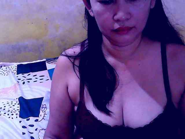 SweetMonlight webcam