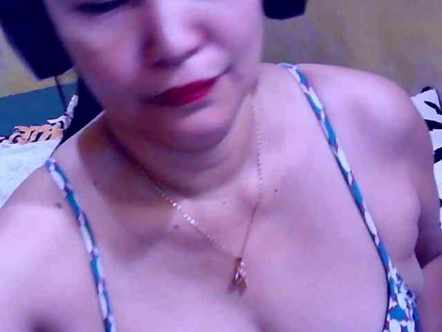 SweetMonlight webcam