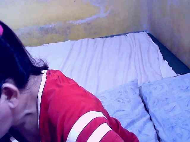 SweetMonlight webcam