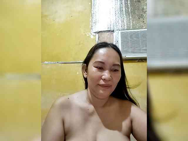 SweetMonlight webcam