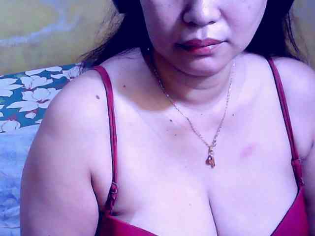 SweetMonlight webcam