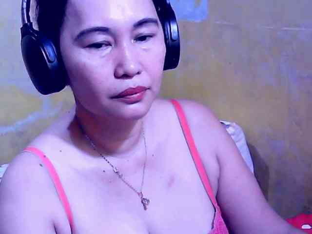 SweetMonlight webcam