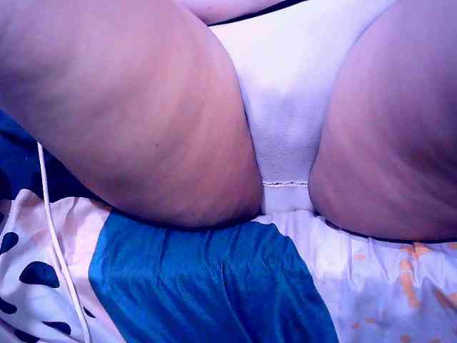 SweetMonlight webcam