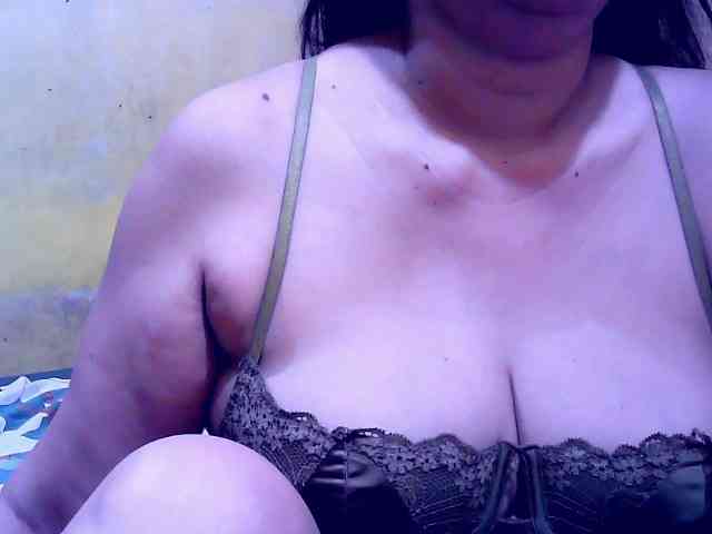 SweetMonlight webcam