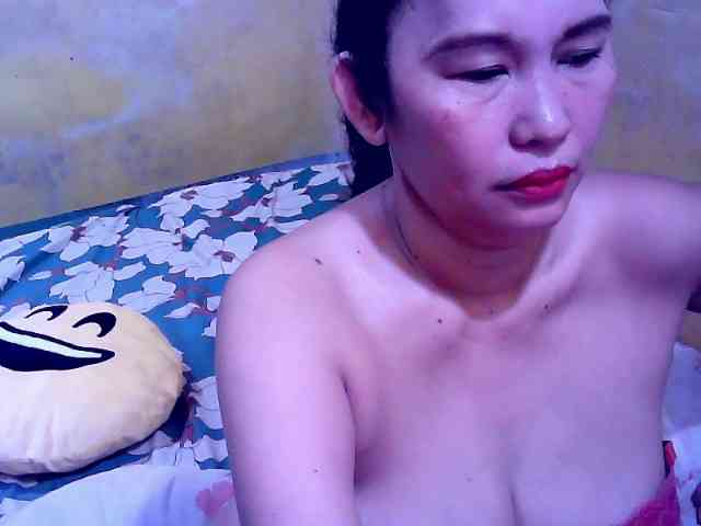 SweetMonlight webcam