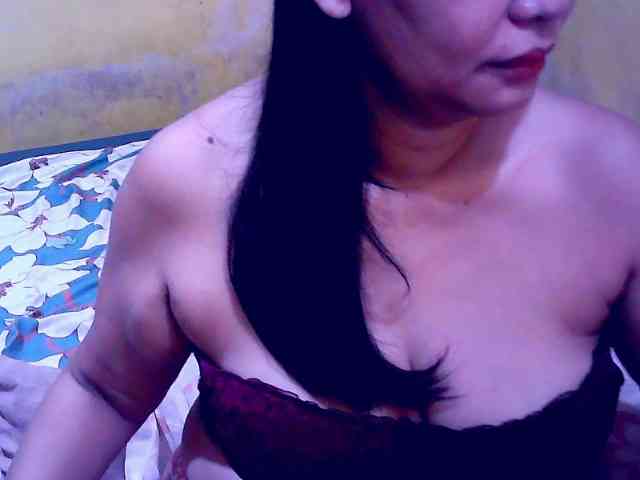 SweetMonlight webcam