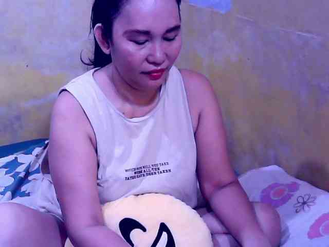 SweetMonlight webcam