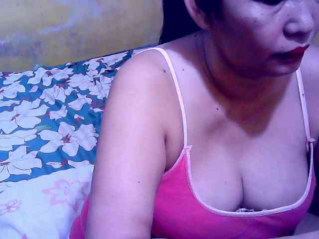 SweetMonlight webcam