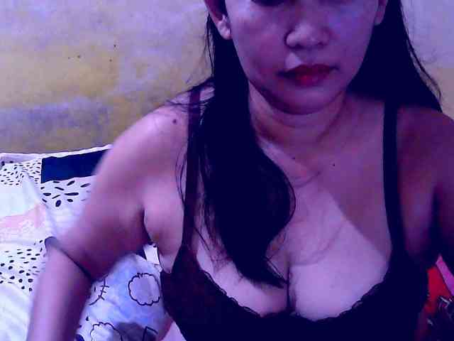 SweetMonlight webcam