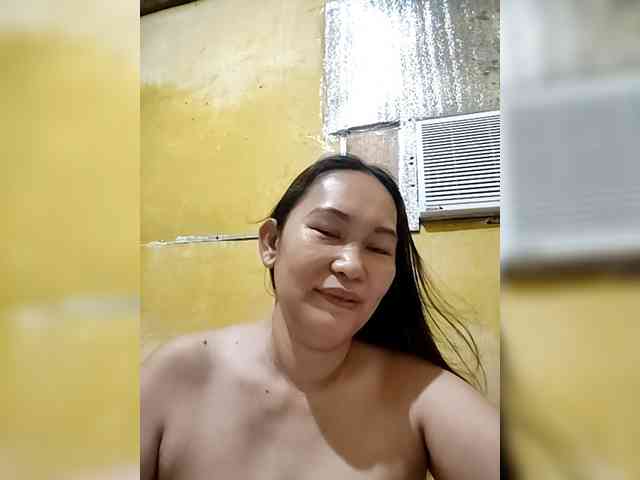 SweetMonlight webcam