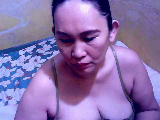 SweetMonlight webcam